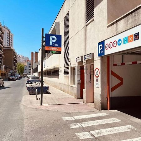 Wonderful Apt With Terrace - 15M Walk Giralda Seville Luaran gambar
